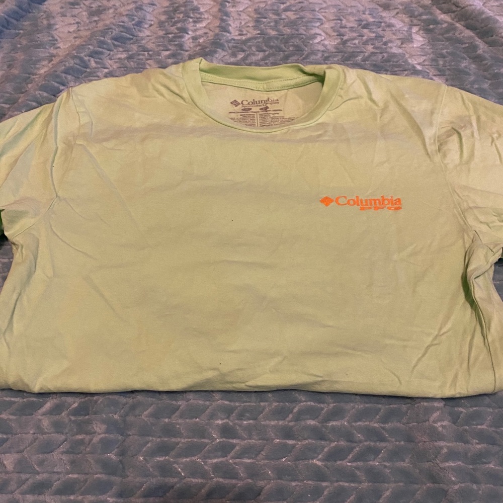 Columbia tee